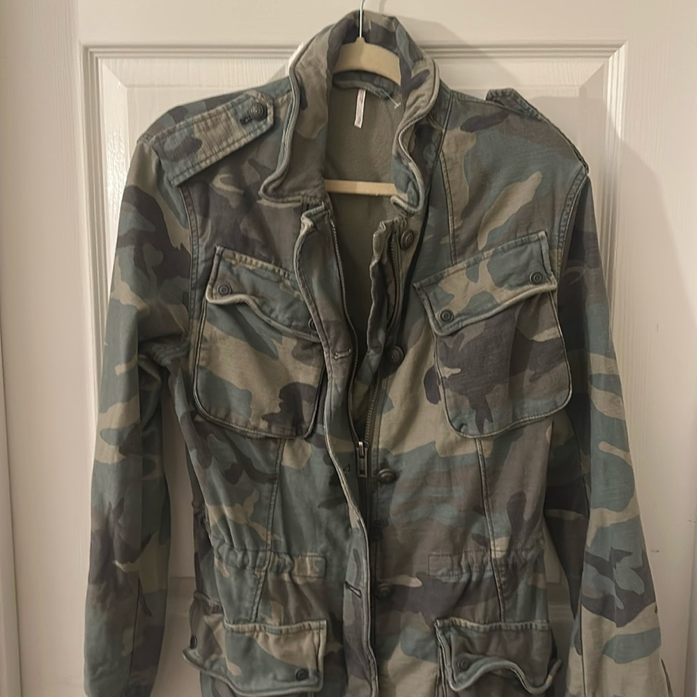 Free People army design jacket